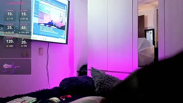 valeriblaze on StripChat