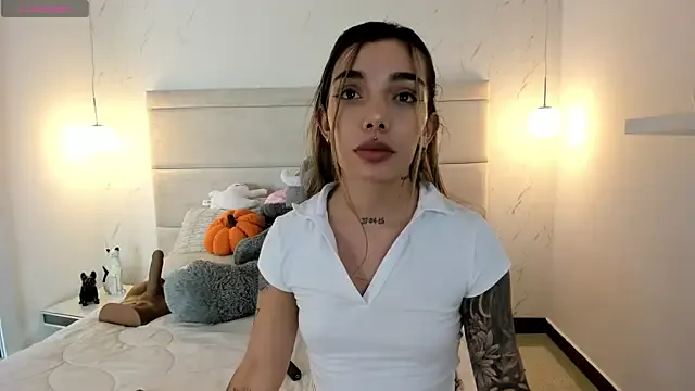 VENUSMOON777 on StripChat
