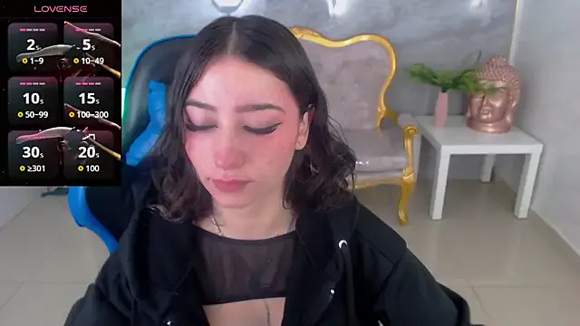 venuss09_s on StripChat