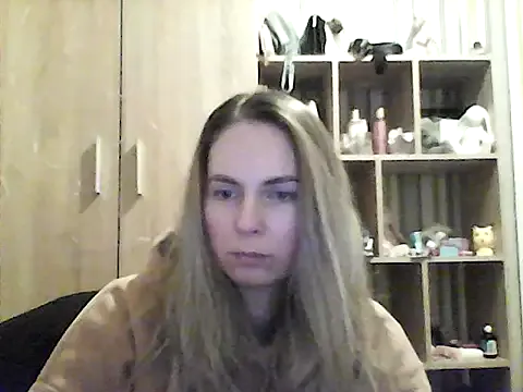 VikiLove765 on StripChat