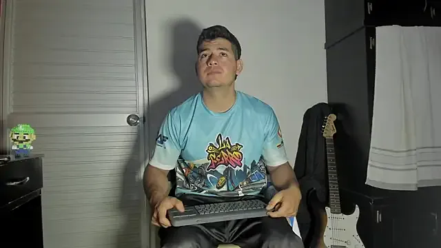 VincentSavage — CUM SHOW 