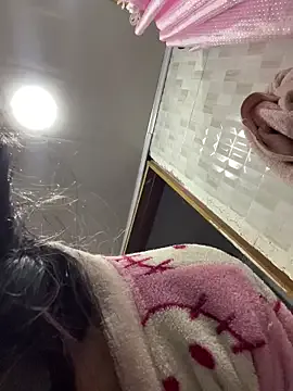 Violeet-Smith on StripChat