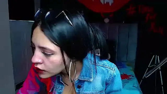 Violettasquirt model from sc