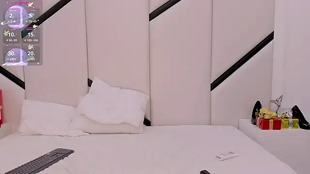 XimenaCosta on StripChat