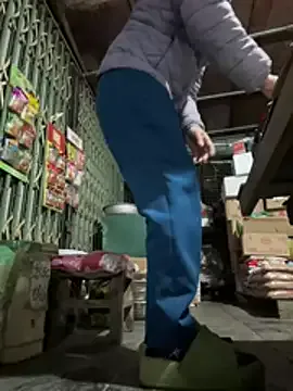 YANINA120 on StripChat