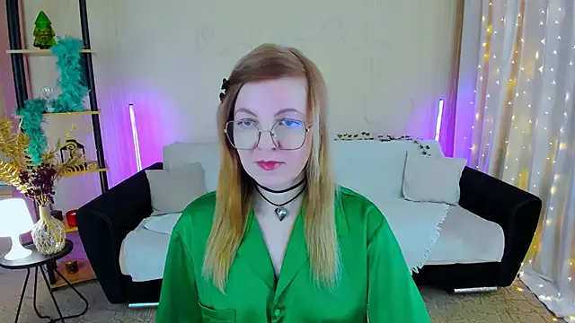 YourUniverser on StripChat