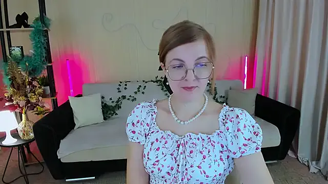 YourUniverser on StripChat