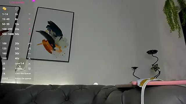 Freechat Zahra_milks on StripChat