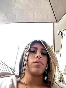 Freechat ZoeMillerPink_ on StripChat